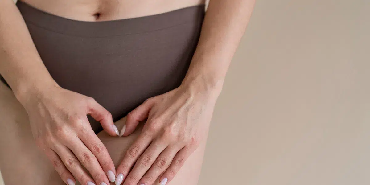 causas y tratamientos del vello hormonal