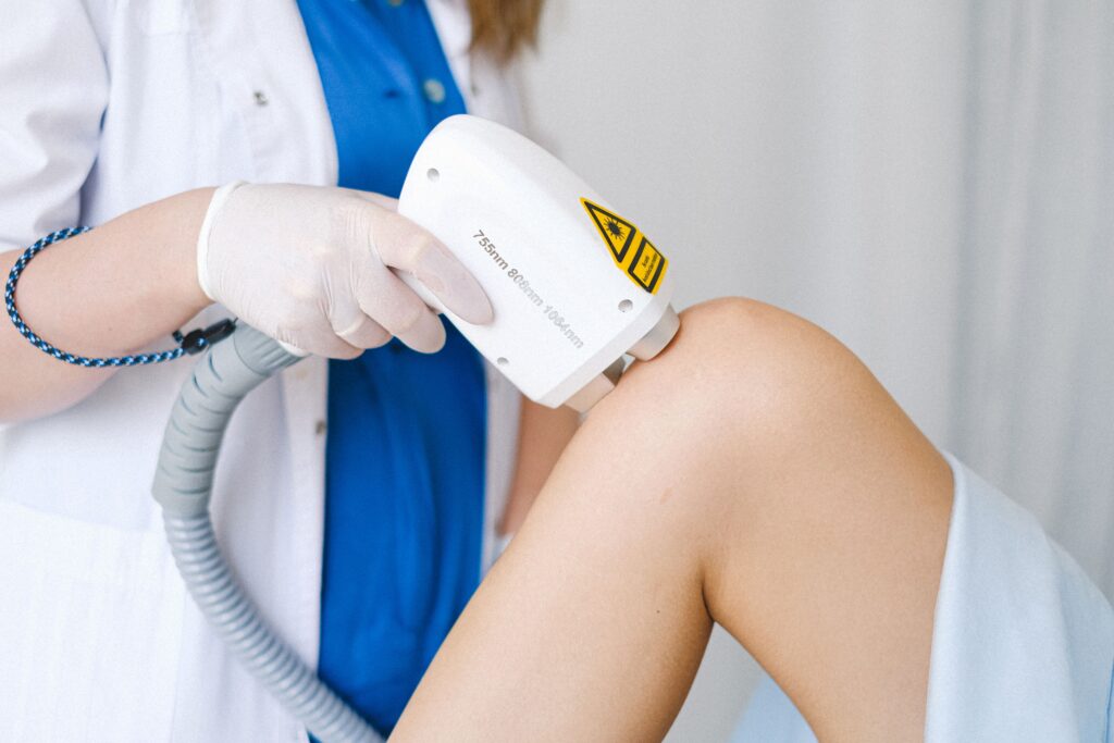 Cómo evitar los pelos enquistados de forma definitiva 2 pexels shvetsa 5069508